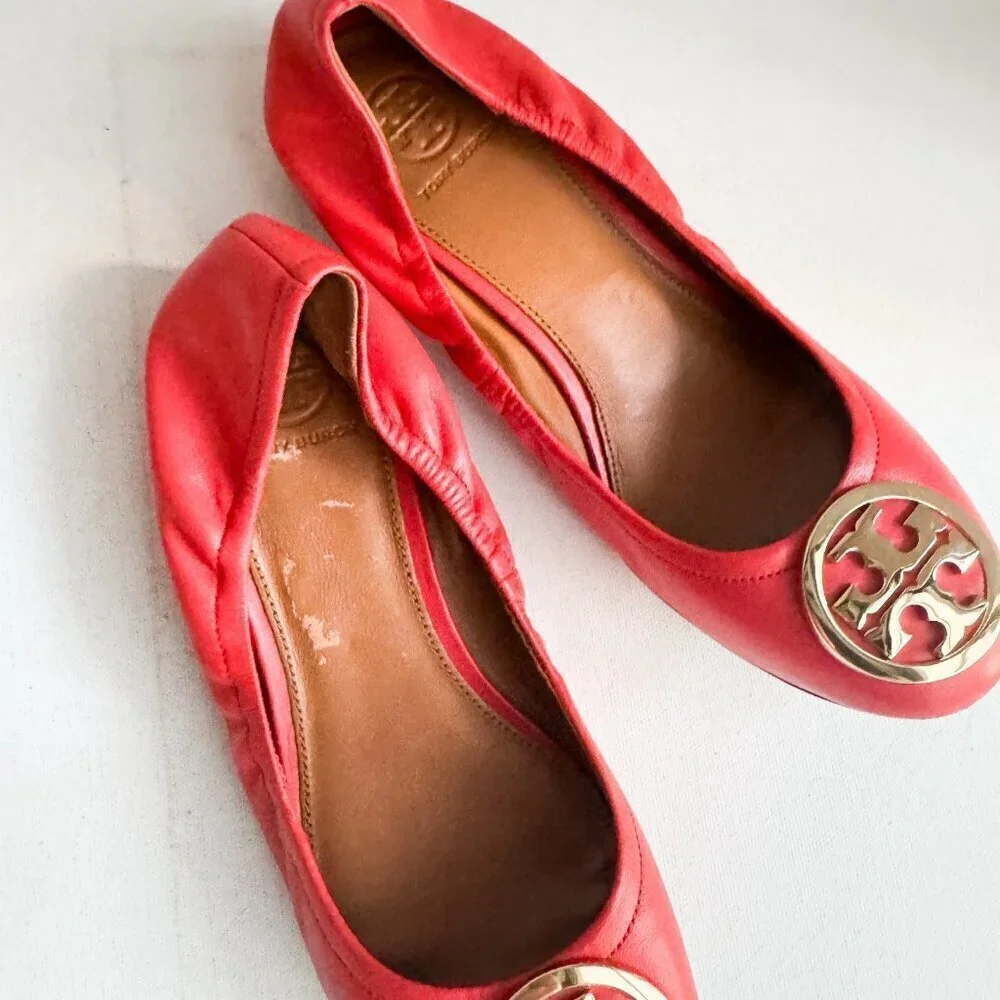 Tory Burch Leather Coral Orange Scrunch Back Low Black Heel Flats 6.5